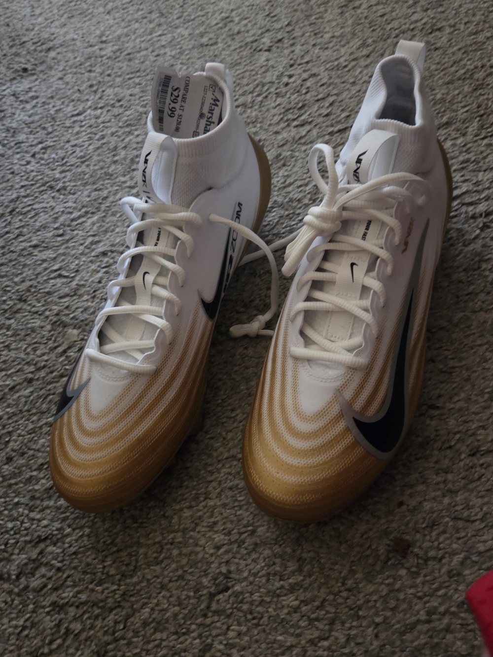 Nike Men’s White and Gold Gradient Soccer Cleats Size 10
